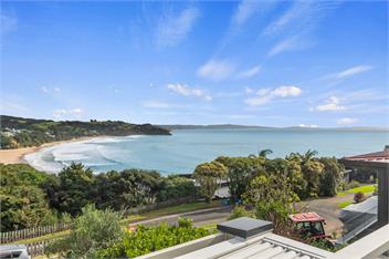 Spa and Surf Retreat (Bachcare) - 