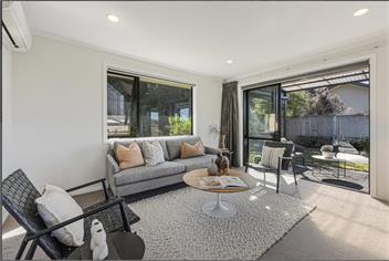 Chelsea Retreat - 