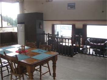 Queenstown Spacious Family Home with fantastic views - 