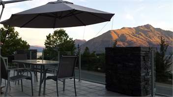 Downtown Queenstown View Apartment - Queenstown