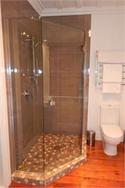 Lupton Lodge - Luxurious 4 Bedroom House - Whangarei