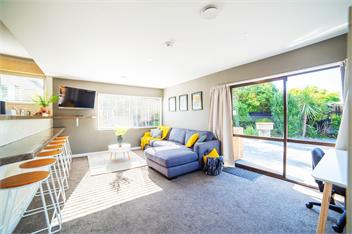 #1 GROUP STAY ON AIRBNB CHCH, TOP LOCATION, BEST VALUE+++❤️❤️❤️ SLEEPS 12 - Christchurch