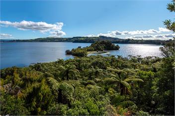 Old charm on the lake - Rotorua