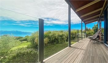 Stunning Panoramic views - 5 Bedrooms - 15m to Wanaka - Wanaka