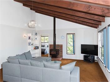 Central Spacious Family House (Bachcare) - Paihia