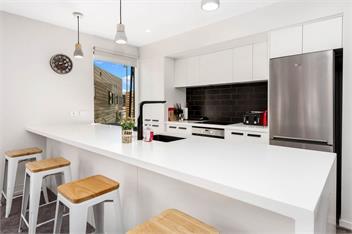 The Place To Be (Bachcare) - Wanaka
