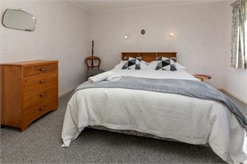 Kepler Retreat (Bachcare) - Te Anau