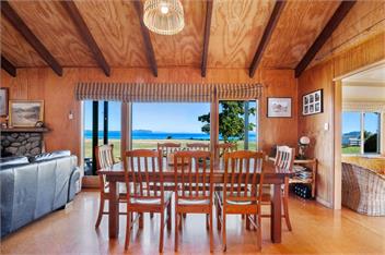 Lakeside Lodge (Bachcare) - Tauranga Taupo