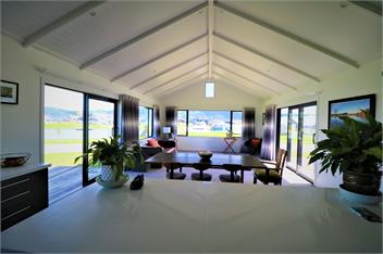 The Island, Whitianga Holiday House - Whitianga