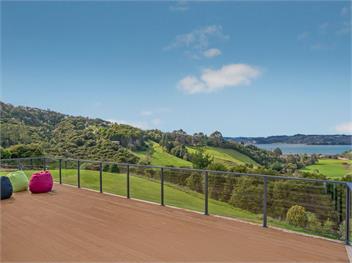 Peace and Paradise (Bachcare) - Whitianga