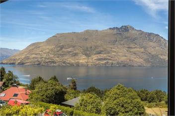 The Alpine (Bachcare) - Queenstown