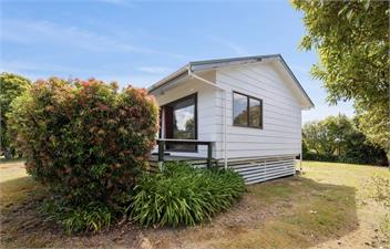 Lake Trip Cabin - Lake Taupo