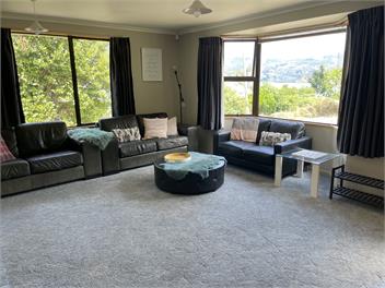 Seaclusion - Great Water Views, Wonderful for Large Families & Groups - Akaroa