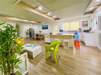 ShineAwayHomes-Family Beachfront- A/C with Free Wifi - Rarotonga