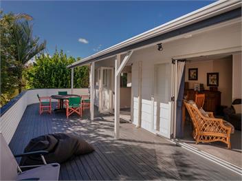 Seashells Bach (Bachcare) - Whangamata