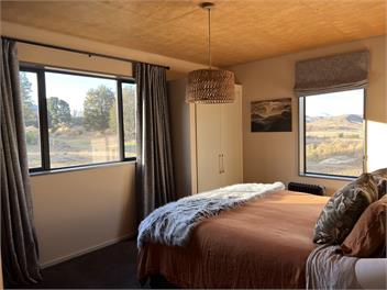 Fergs Chalet - Castle Hill Village
