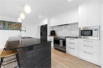 Fab Family Getaway (Bachcare) - Waihi Beach
