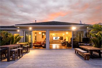 Zatori - A Luxury Paradise for Adventure or Relaxation - Golden Bay