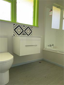 Sapphire Holiday Home - Porirua