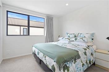 Modern Central Apartment (Bachcare) - Christchurch