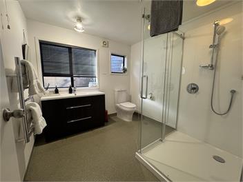 Park to Mountains Apartment - Arrowtown