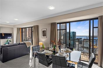 Views @ Metropolis - Free Parking! - Auckland