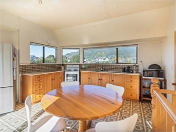 Beachfront Landing (Bachcare) - Pauanui