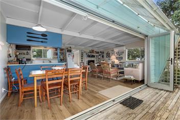 Coastal Cove – Waipu Cove Holiday Home - Waipu Cove