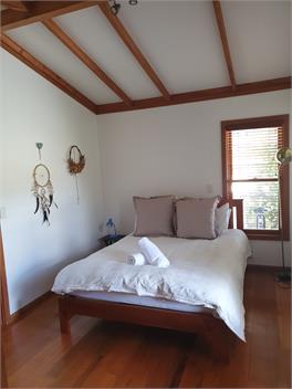 Cape South - Little house of Bloom - RD12 Havelock North