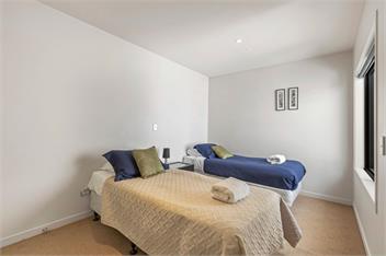 Central 4 BDR Home | WI-FI | Views | Free Parking - Queenstown