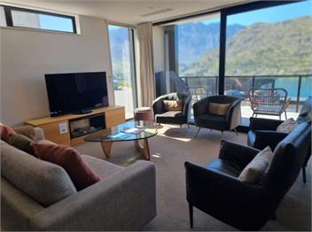 Vues on Angelo | 3BR Home, Lake & Remarkables View - Queenstown