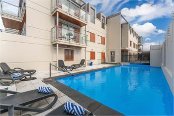 Roberts Street Retreat - Taupo CBD - Taupo