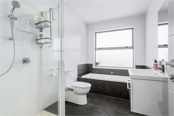 Sun & Surf Stay (Bachcare) - 