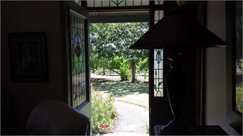 Todds Cottage & Vineyard -