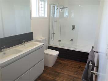 LARGE TORBAY HOME: Short Walk to Two Beaches - Auckland