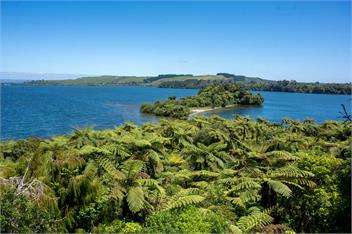 Old charm on the lake - Rotorua
