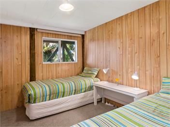 Family Fun at The Lake (Bachcare) - Lake Tarawera