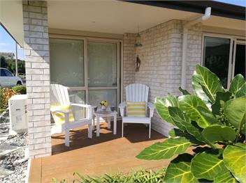 Modern Beach Break (Bachcare) - Waihi Beach
