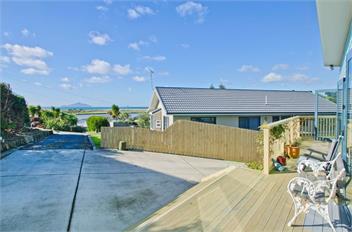 The Blue Cottage with WiFi (Bachcare) - Waipu Cove
