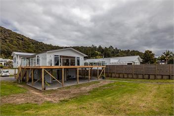 Waterfront Beach House (Bachcare) - Paihia