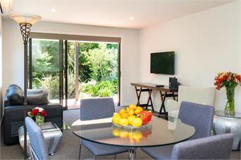 Lawn Cottages - Rose Cottage - Hastings