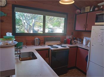 Lovely Lockwood bach in a quiet Pauanui street - Pauanui