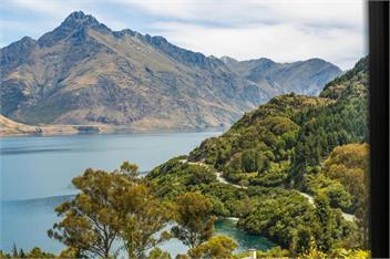 The Alpine (Bachcare) - Queenstown