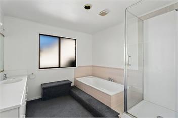 Lake Stroll Charm (Bachcare) - Wanaka