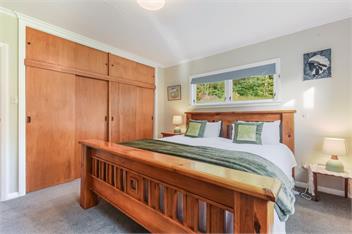 Fantail House Kaiuma Bay (Bachcare) - Havelock