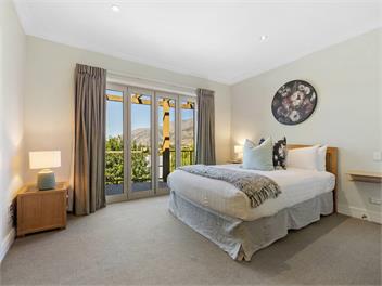 Pinnacle Villa by MajorDomo - Queenstown