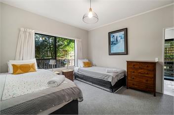 Acacia Views (Bachcare) - Acacia Bay