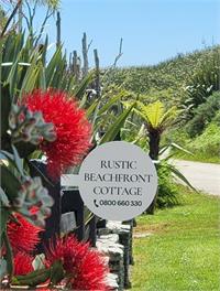 Rustic Beach Front Cottage Charleston, Westport - Westport, Buller District