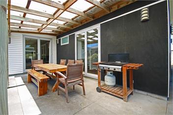 Relax on Richmond (Bachcare) - New Plymouth