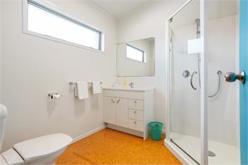 Ocean Road Beach House - Whangamata